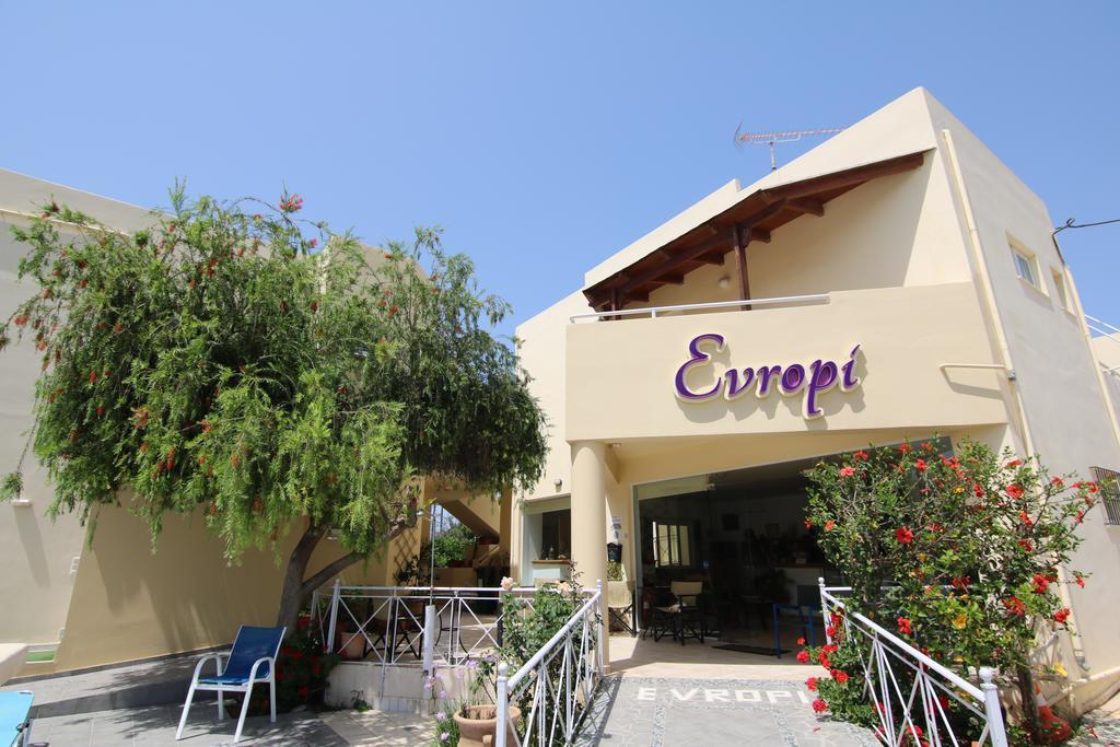 Evropi Hotel ปลาเตเนียส ภายนอก รูปภาพ