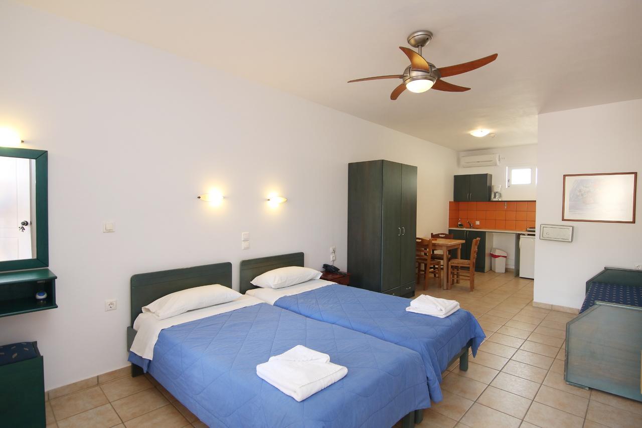 Evropi Hotel ปลาเตเนียส ภายนอก รูปภาพ